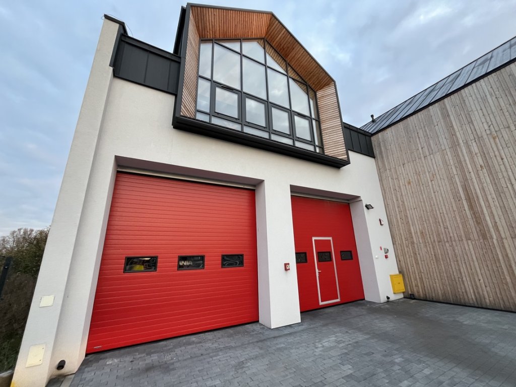 Bezpieczeństwo z automatu: Remiza OSP Rzekuń zyskała nowoczesne bramy!