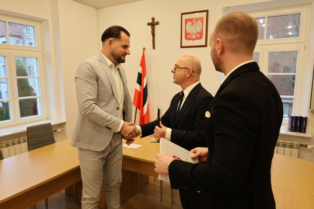 Nagrody "Dobry Pracodawca 2025" wręczone. Starosta docenił trzy firmy [ZDJĘCIA]