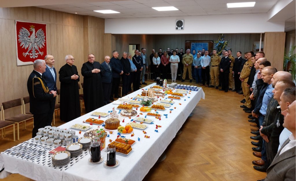 Wigilijne spotkanie w Komendzie Miejskiej PSP w Ostrołęce [ZDJĘCIA]