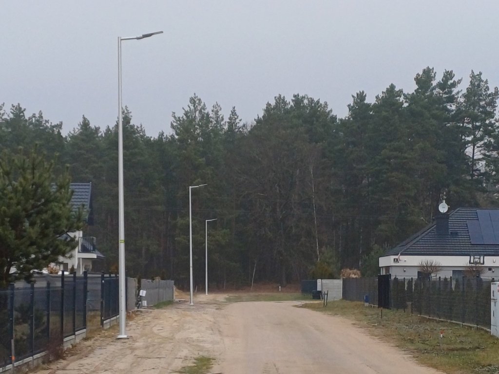 Nowe oświetlenie w gminie Kadzidło. Inwestycje w Wachu i na ul. Lawendowej zakończone [ZDJĘCIA]