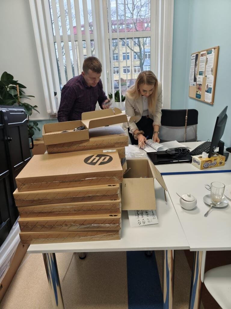 Poradnie w Myszyńcu i Czerwinie zyskały nowoczesny sprzęt komputerowy [ZDJĘCIA]