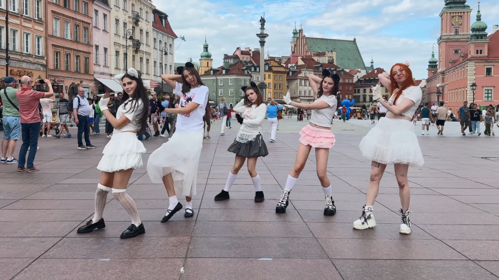 Ostrołęcka grupa taneczna DM Crew podbija Polskę. Kolejny uliczny występ zachwyca! [WIDEO]