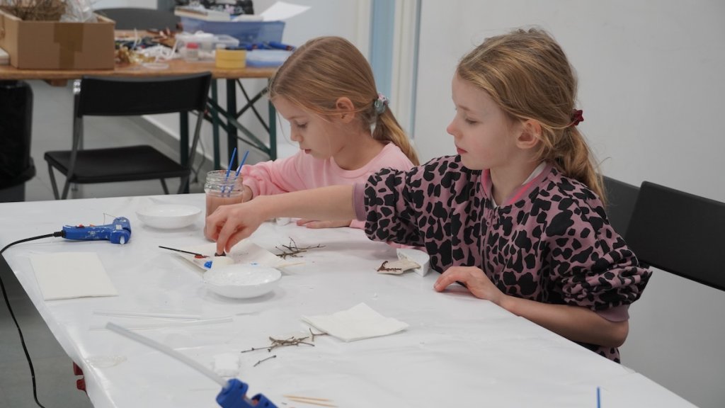 Duch świąt triumfuje! Ostatni dzień jarmarku z warsztatami w Muzeum Kultury Kurpiowskiej oraz Galerii Ostrołęka! [ZDJĘCIA]