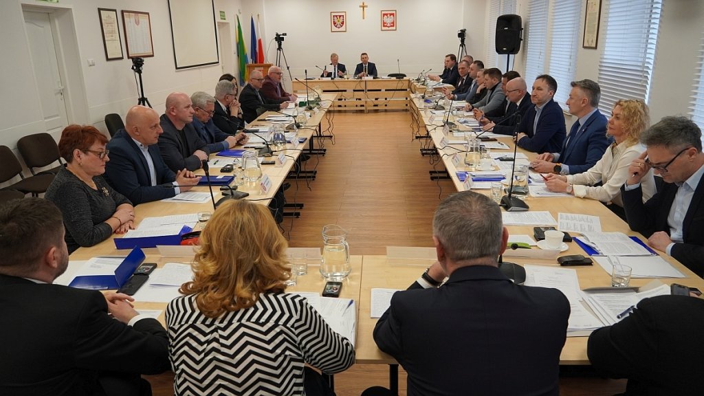 Kto będzie nowym wiceszefem rady miasta? Radni podejmują decyzję! [RELACJA NA ŻYWO]