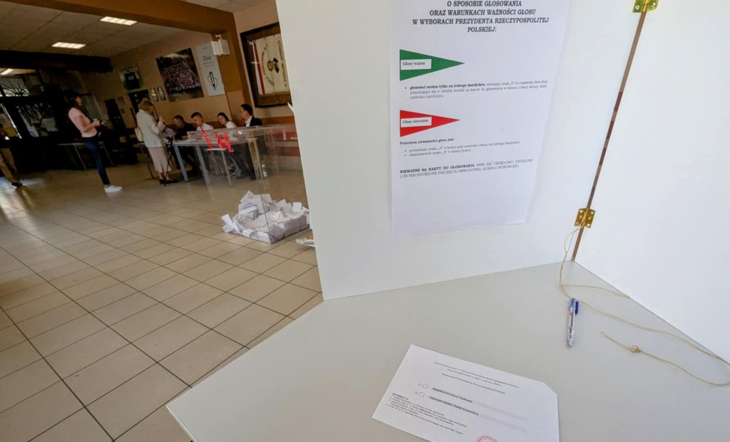 Wybory 2025. Polska wybiera! Wyniki, komentarze, frekwencja [RELACJA NA ŻYWO]