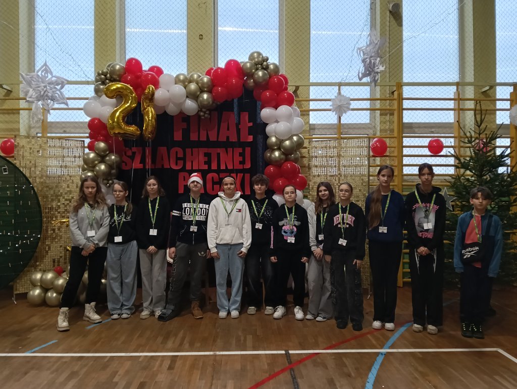 Społeczność SP nr 2&nbsp;&nbsp;wsparła Szlachetną Paczkę [ZDJĘCIA]