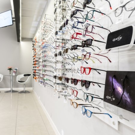 Okularium wkracza do Ostrołęki – odkryj nowe centrum dbania o wzrok