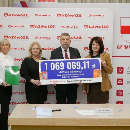 Milionowe wsparcie dla Wyszkowa i powiatu makowskiego. Prawie 19 mln zł na drogi i urząd