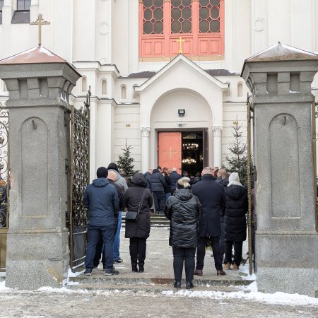 Ostatnia droga Adama. "Dlaczego, Panie Boże, pozwoliłeś?"