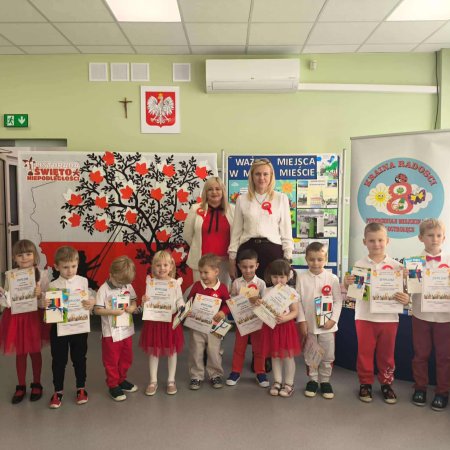 Przedszkole Miejskie Nr 8 „Kraina Radości” - wystawa, która rozbudziła patriotyzm w Ostrołęce! [ZDJĘCIA]