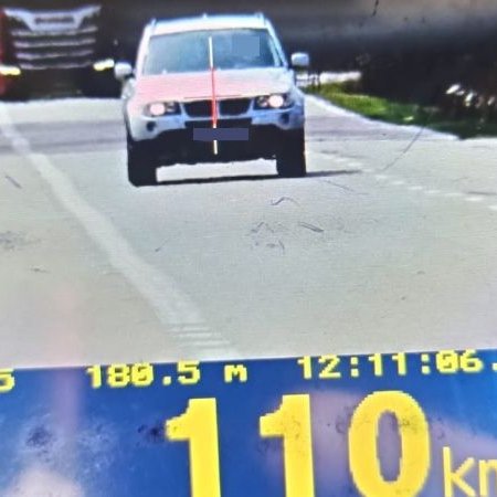 Piraci drogowi w sidłach ostrołęckiej drogówki – akcja ROADPOL Speed Operation trwa