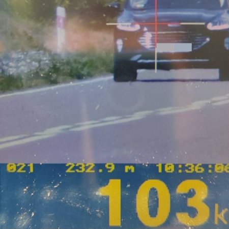 Szybka jazda, szybka kara. Policjanci zatrzymali pirata drogowego