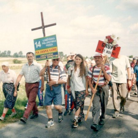To już tradycja. 13 dni, 430 kilometrów. Pielgrzymi z Ostrołęki od lat zmierzają na Jasną Górę