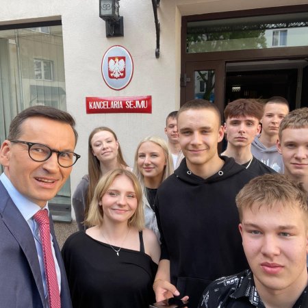 Były premier spotkał młodzież z Ostrołęki. Tak to skomentował