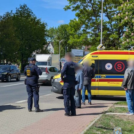 Wypadek na ul. 11 Listopada w Ostrołęce [ZDJĘCIA]