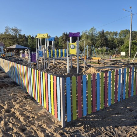 Plac zabaw w Czerwinie zyska nowy blask – wielka metamorfoza przed wakacjami [ZDJĘCIA]