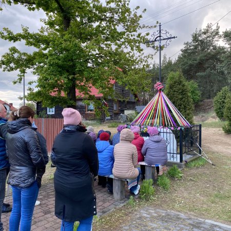 Nabożeństwa majowe. Piękna tradycja, która przetrwała pokolenia