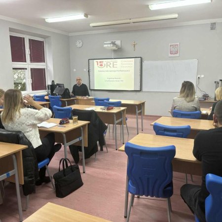 W trosce o uczniów. Nowe kompetencje nauczycieli z Olszewa-Borek [ZDJĘCIA]