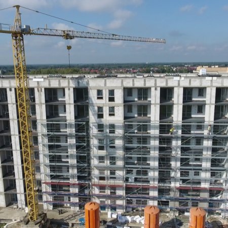 Boom w budownictwie mieszkaniowym w Ostrołęce. Podsumowanie 1–3 kwartałów 2025 r.