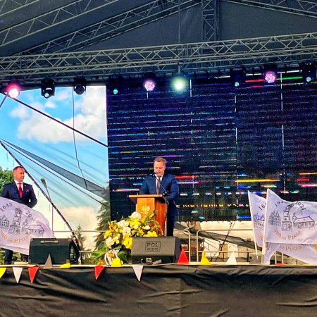 Prezydent Ostrołęki gościem jubileuszu 380-lecia Pisza. "Jesteśmy partnerami i przyjaciółmi"