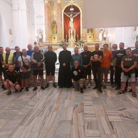 120 kilometrów w kierunku Częstochowy. Drugi dzień pielgrzymki rowerowej na Jasną Górę