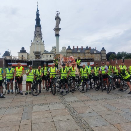 435 kilometrów do Matki Bożej. Męska Grupa Różańcowa zakończyła pielgrzymkę rowerową
