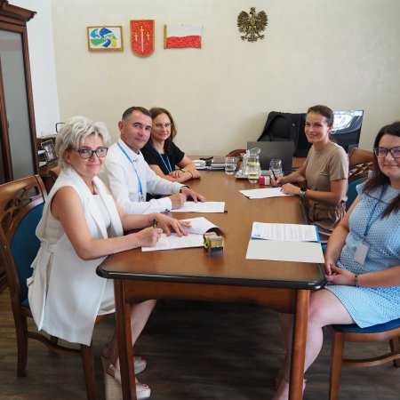 Ulica Armii Krajowej w Olszewie-Borkach doczeka się nowej nawierzchni!