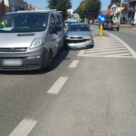 Kolizja w centrum Myszyńca sparaliżowała ruch na “krajówce”