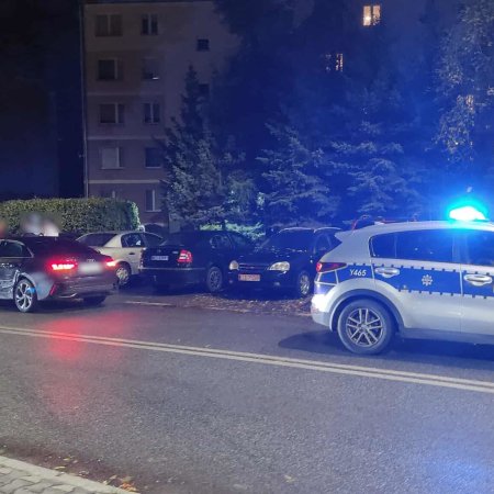 Zderzenie na Sikorskiego. Ogromne utrudnienia w centrum Ostrołęki w popołudniowym szczycie [ZDJĘCIA]