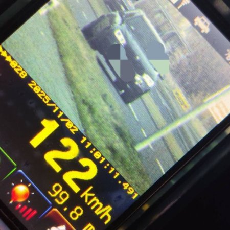 122 km/h na liczniku. 2000 zł mandatu i 14 punktów to jego najmniejsze zmartwienie