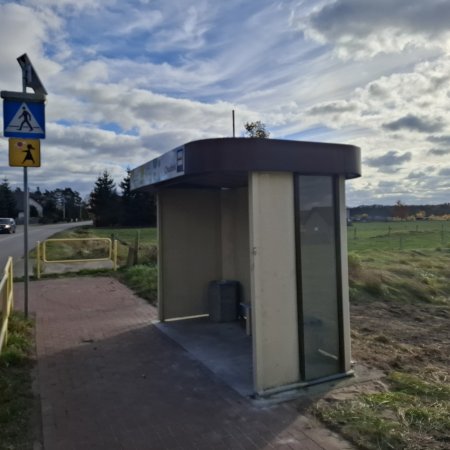 Zakończone prace w Chudku: większy komfort i nowa estetyka przy świetlicy [ZDJĘCIA]