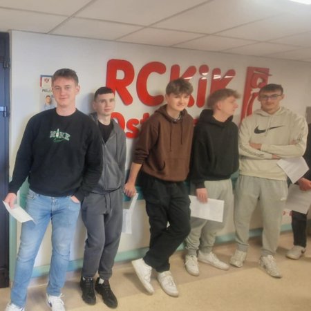 Młodzież z ZSZ nr 1 pokazała dobre serce! Uczniowie Metalówki oddali krew [ZDJĘCIA]