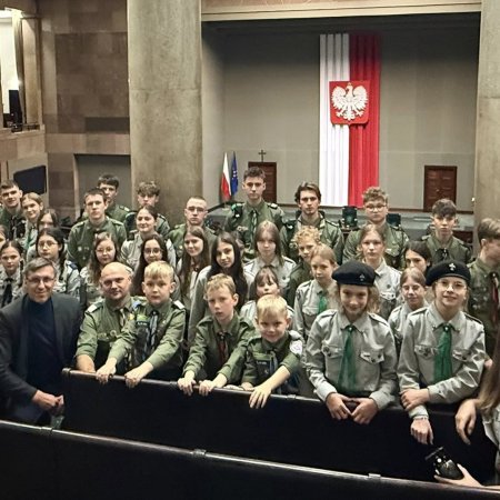 Harcerze z Ostrołęki gościli w Sejmie RP. Na zaproszenie posła Grabowskiego