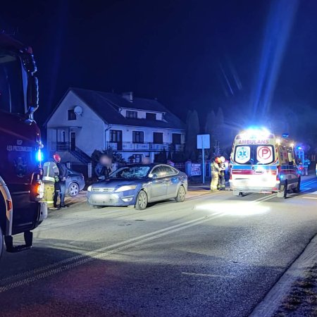 Wypadek w Łęgu Starościńskim. Potrącenie pieszego w rejonie kościoła [WIDEO, ZDJĘCIA]