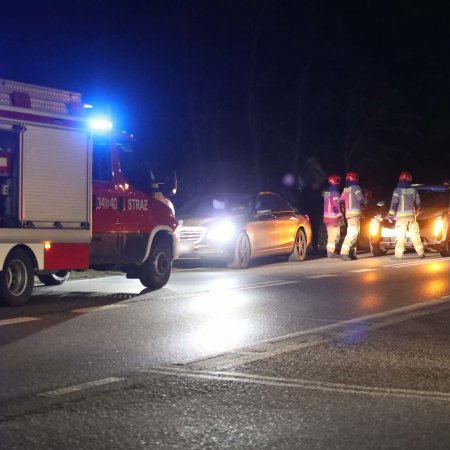 Czarna seria pod Ostrołęką. Karambol w Antoniach, potrącenie w Wachu i kolizja na rondzie [ZDJĘCIA]