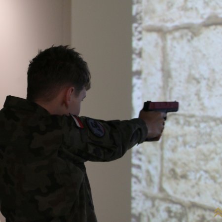 Rozpoczął się Szkolny Turniej Strzelecki „Dla Niepodległej” [ZDJĘCIA]