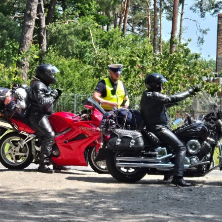 Motocykliści pod lupą ostrołęckiej policji – weekendowa akcja kontrolna