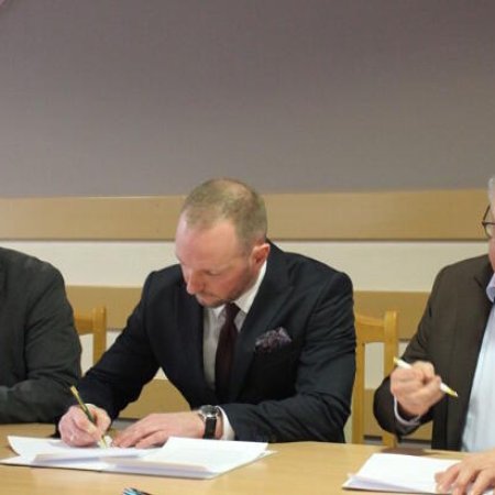 Samorządowcy walczą o „szprychę nr 3”. Apel do CPK i Ministra Infrastruktury w sprawie kolei na Mazury [WIDEO]