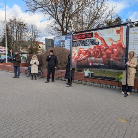 To nie była zwykła niedziela przy dworcu. Akcja przeciwników aborcji