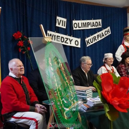 Finał VII Olimpiady Wiedzy o Kurpiach: II LO w Ostrołęce triumfuje! Zacięta walka z Łomżą [WIDEO, ZDJĘCIA]