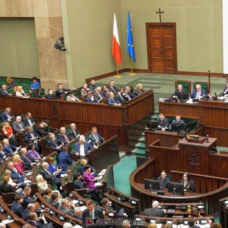 Rewolucja w liczeniu stażu pracy. Nowe przepisy wyrównają szanse wszystkich pracowników
