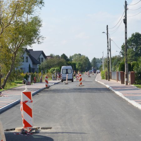 Ulica Wiejska w Ostrołęce z nową nawierzchnią i infrastrukturą. Jak idą prace? [WIDEO, ZDJĘCIA]