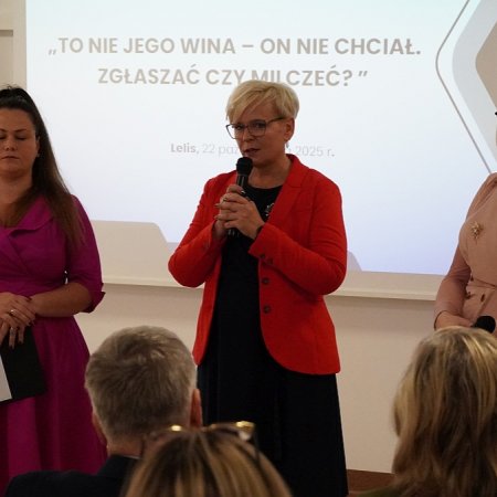 Lelis po raz czwarty stawia czoła przemocy. Eksperci radzili: "Zgłaszać czy milczeć?" [ZDJĘCIA]