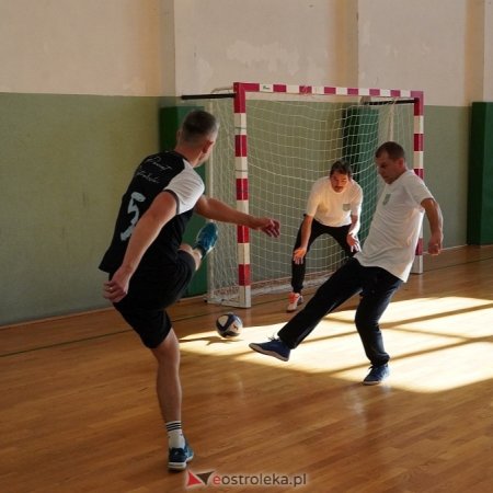 Samorządowcy grali w Czerwinie. Zobaczcie, jak im poszło! [WIDEO, ZDJĘCIA]