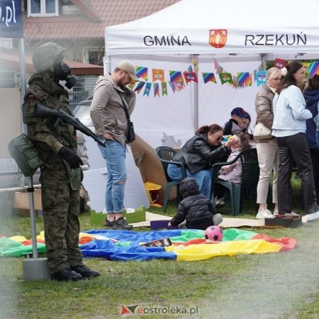 Festyn dla dzieci w Dzbeninie. Było sporo atrakcji [ZDJĘCIA]