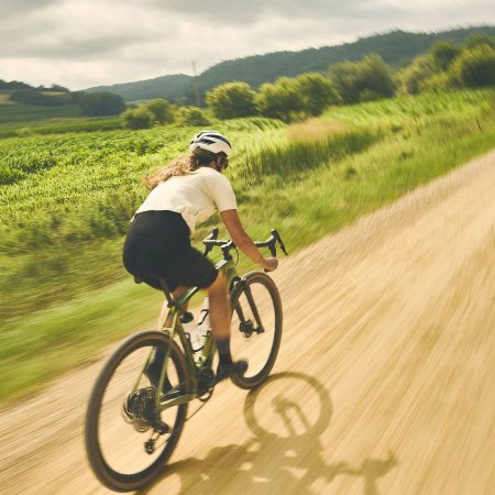 Jaki typ roweru wybrać - MTB, fitness, cross, szosa czy gravel?