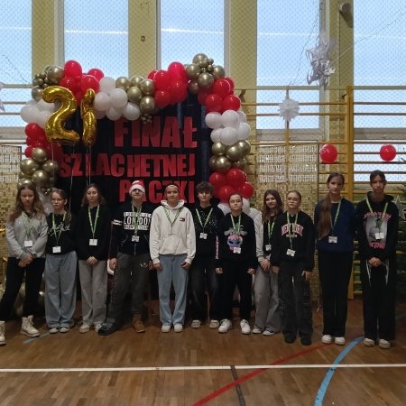 Społeczność SP nr 2&nbsp;&nbsp;wsparła Szlachetną Paczkę [ZDJĘCIA]