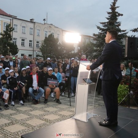 Powiat ostrołęcki bastionem Mentzena. Ruch Narodowy podsumował kampanię