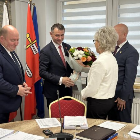 Wójt Grala z absolutorium – gmina Olszewo-Borki z dobrym wynikiem za 2024 rok [ZDJĘCIA]