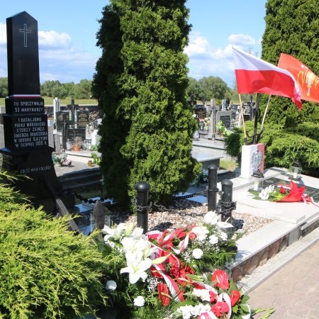 Rzekuń uczcił bohaterów 1920 roku – marynarzy i ułanów poległych w obronie Ojczyzny [ZDJĘCIA]